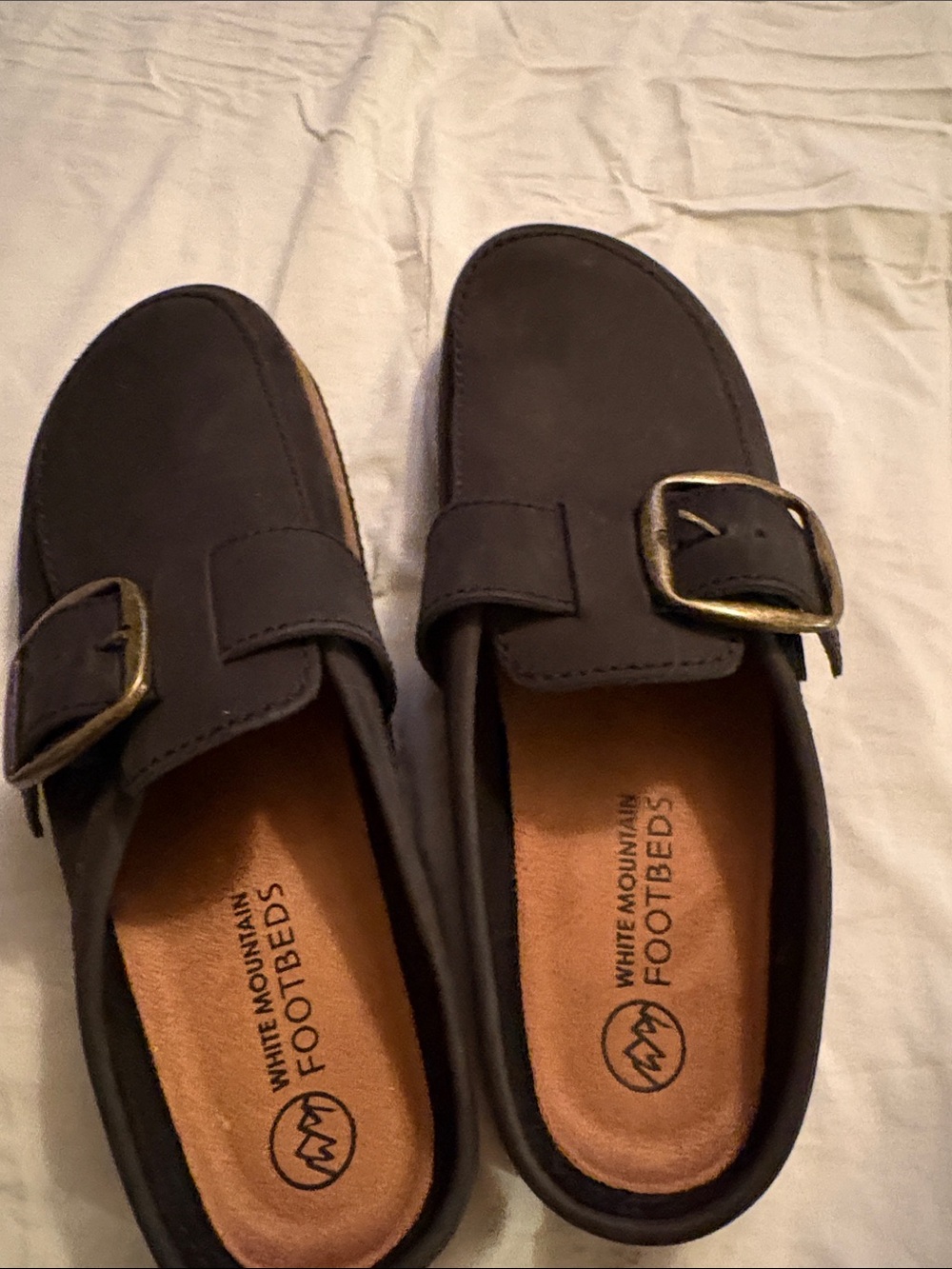 White Mountain Womens Black Slip-On Loafers with Gold Buckle